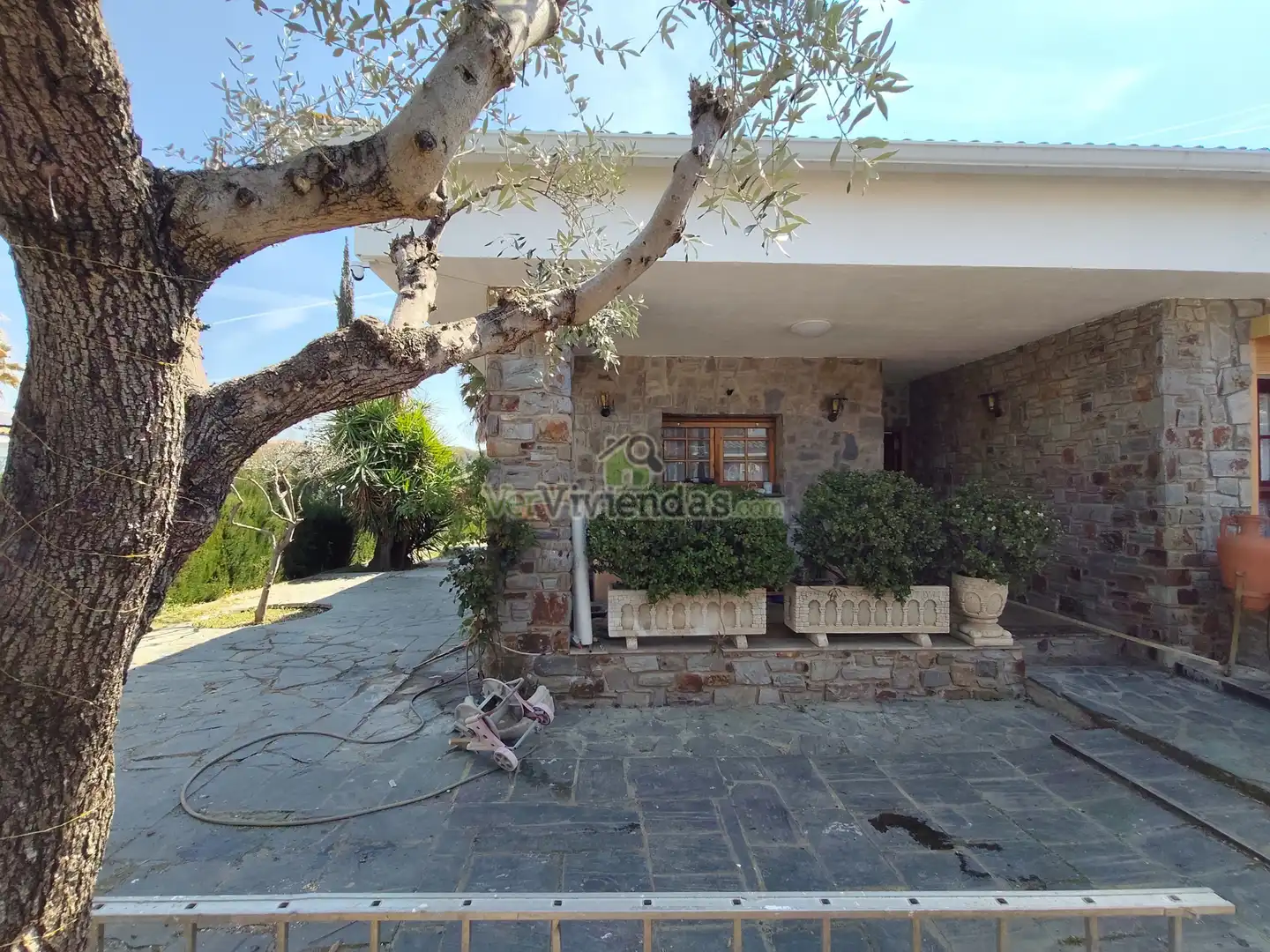 Exterior view of Houses for sale in Sant Quirze del Vallès  with Heating, Private garden and Swimming Pool