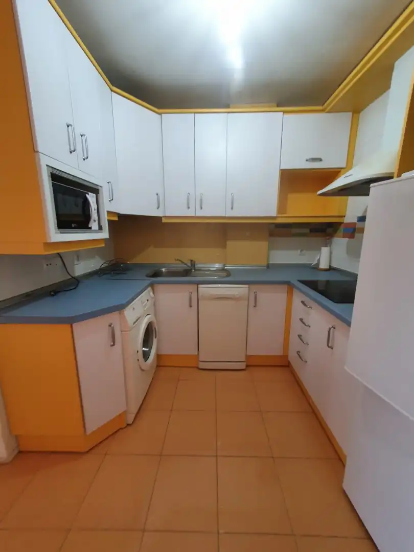 Cocina de Piso en venta en Talavera de la Reina con Aire acondicionado, Calefacción y Amueblado