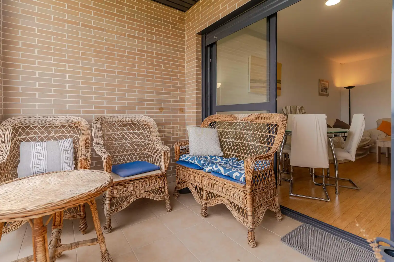 Terraza de Piso en venta en Granada con Jardín privado, Trastero y Piscina comunitaria