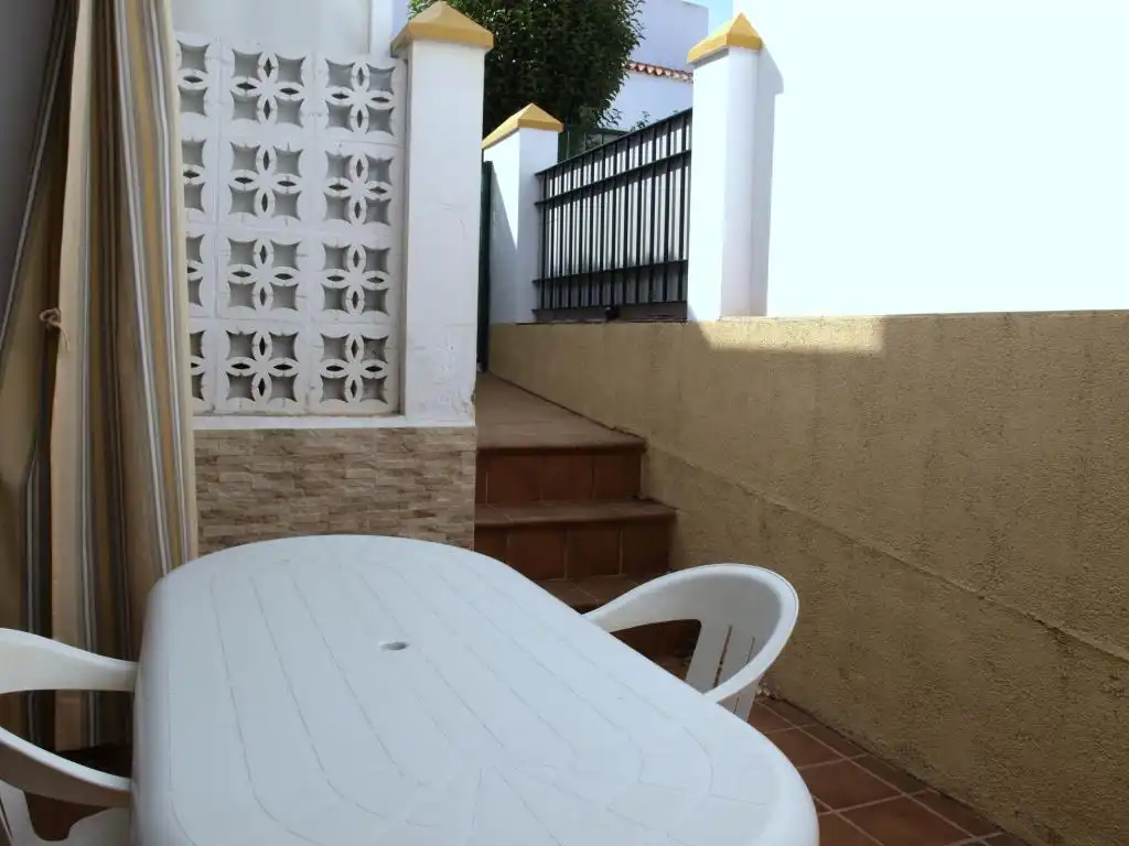 Terrace of Detached homes for rent in El Portil
