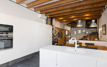 Kitchen of House or chalet for sale in Badalona  with Air Conditioner, Heating and Private garden