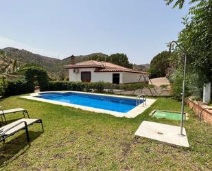Piscina de Casa o xalet en venda en Almogía amb Aire condicionat, Jardí privat i Terrassa