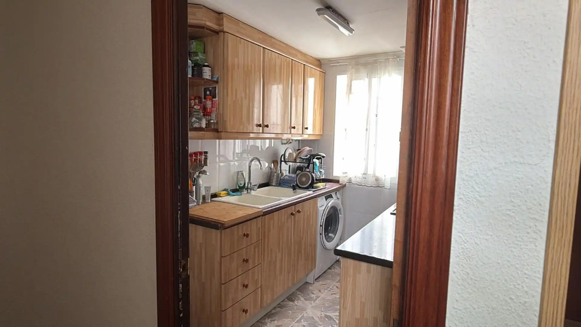 Flat for sale in Calle  Bo. de la Luz, imagen 4