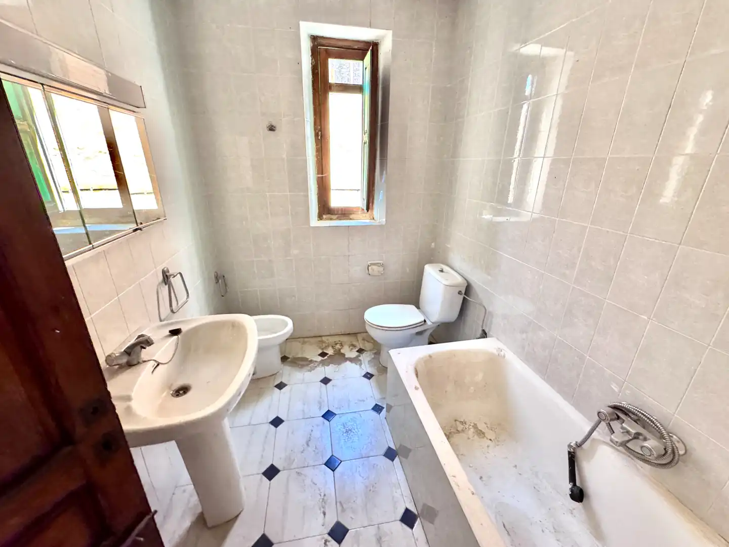 Baño de Casa o chalet en venta en Lanjarón con Jardín privado y Amueblado