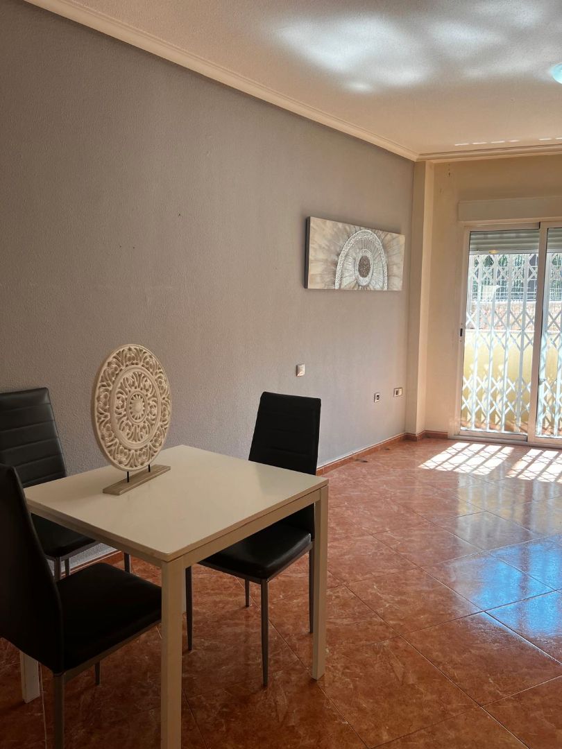 Flat for sale in Alhama de Almería