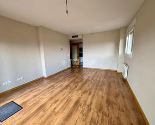 Bedroom of Flat for sale in Alcalá de Henares  with Air Conditioner, Heating and Terrace