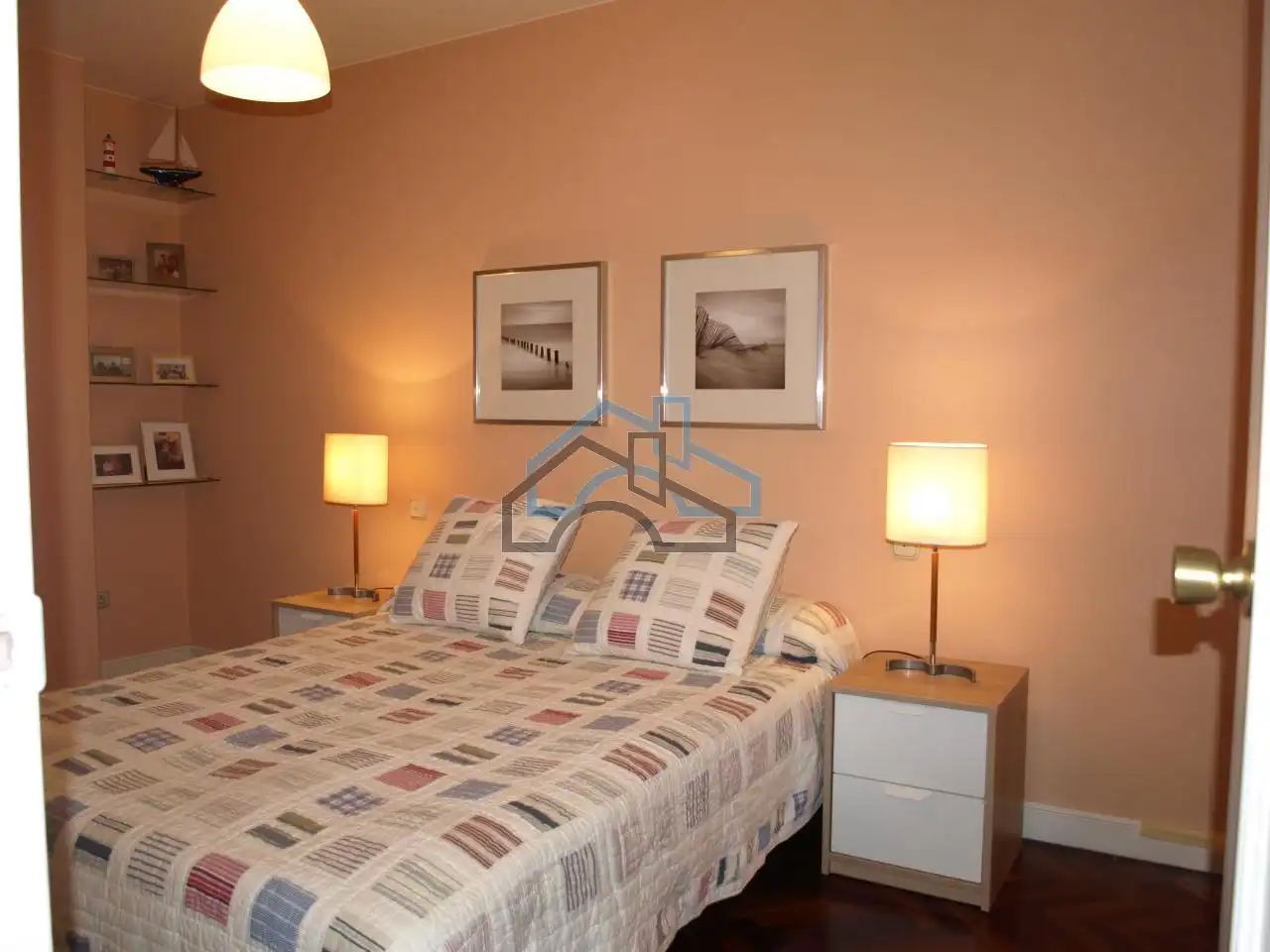 Apartamento con ascensor en alquiler en Cambre, imagen 9