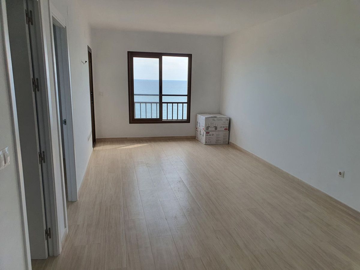 Bedroom of Attic for sale in Fuengirola  with Air Conditioner, Heating and Terrace