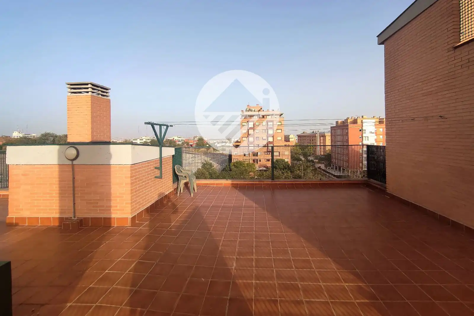 Terrassa de Apartament de lloguer en Madrid amb Calefacció