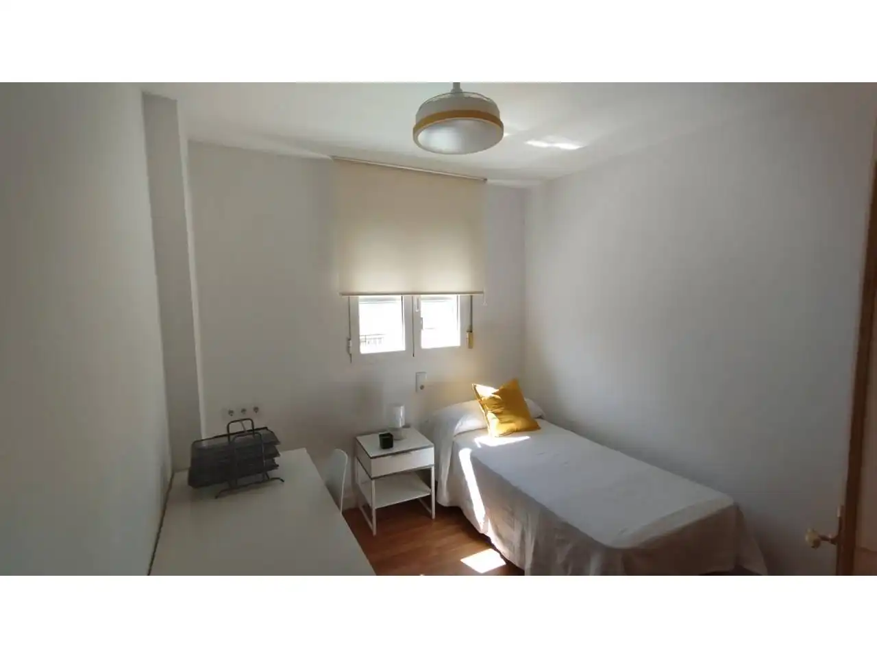 Flat for rent in Calle Pastillo, Isla Chica