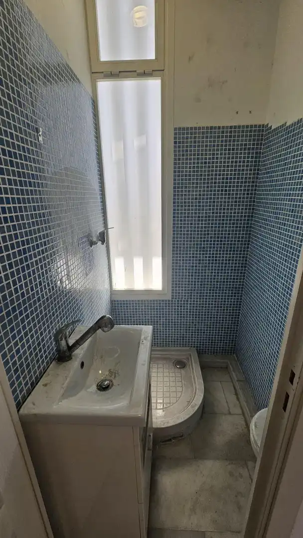 Baño de Piso en venta en Sevilla con Aire acondicionado