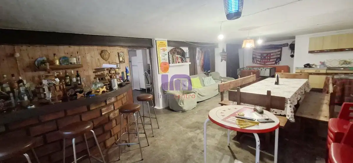 Casa o xalet en venda en Valdepeñas amb Jardí privat i Piscina