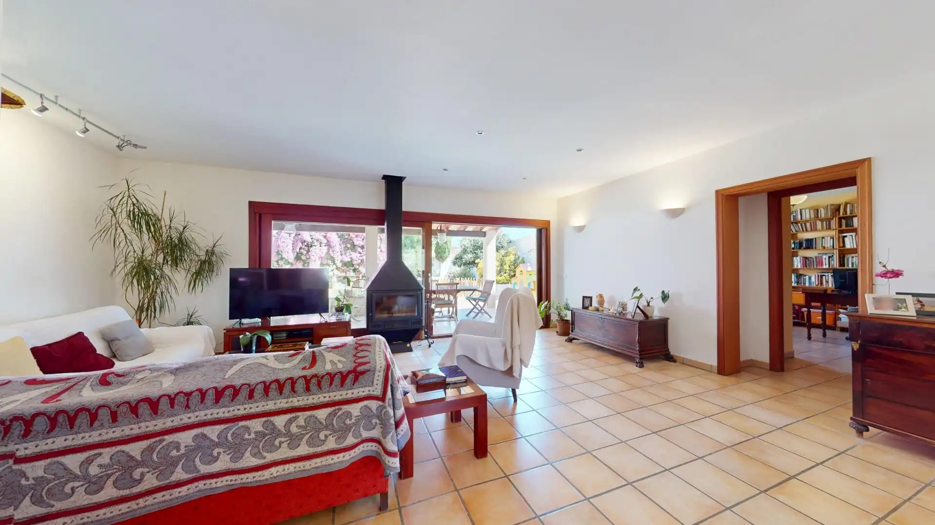 Sala d'estar de Casa o xalet en venda en  Palma de Mallorca amb Aire condicionat, Jardí privat i Terrassa