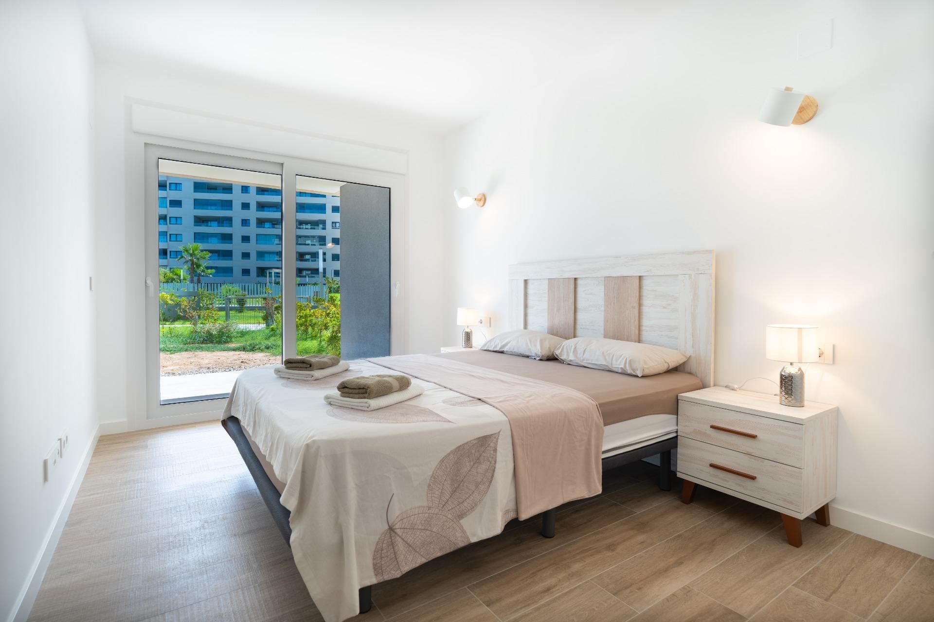 Habitación de Planta baja en venta en Torrevieja con Aire acondicionado, Calefacción y Jardín privado