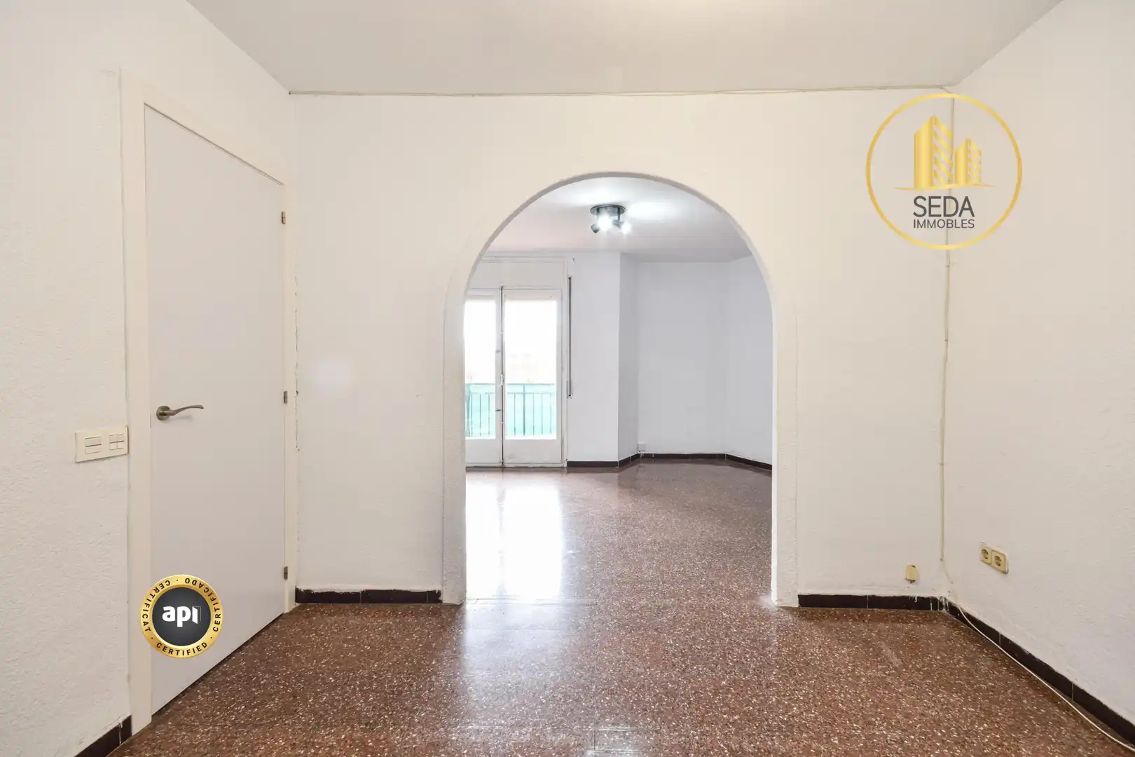 Flat with terrace for sale in Carrer de Roca i Roca, imagen 3