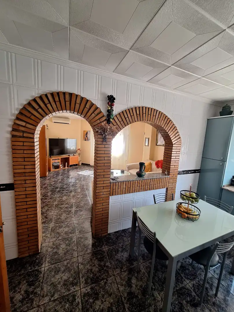 Reihenhaus mit Terrasse zum Verkauf in Santa María del Águila, imagen 3