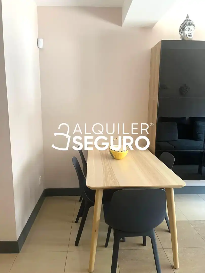 Piso de alquiler en Langreo con Calefacción, Trastero y Amueblado