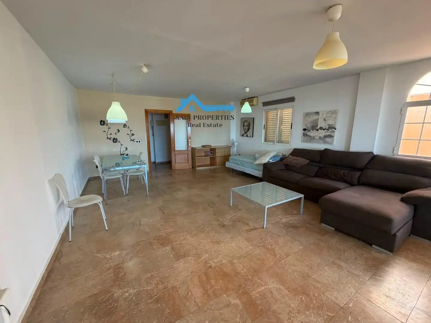 Casa aparellada amb terrassa en venda a Coloma, imagen 10
