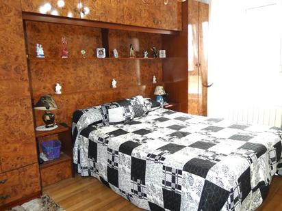 Schlafzimmer von Wohnung zum verkauf in Barakaldo 