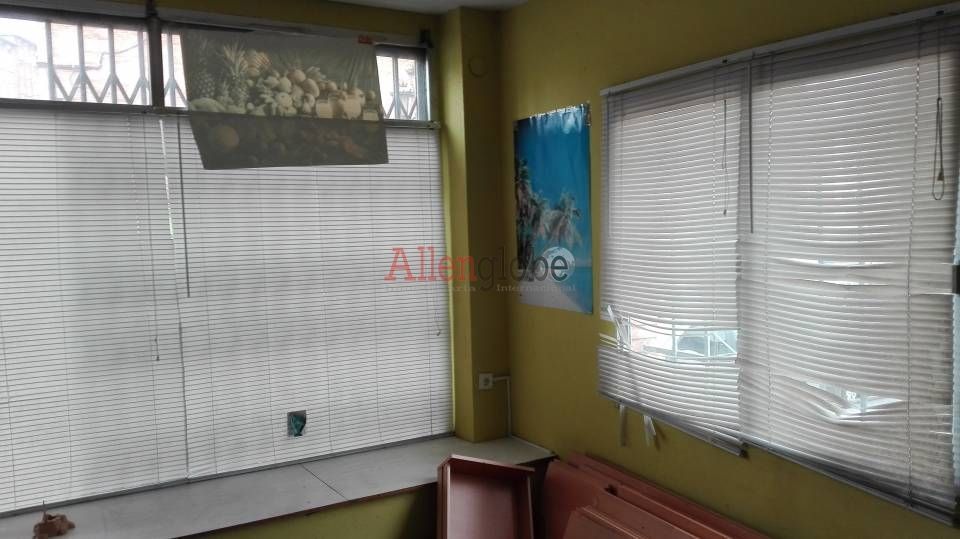 Local en venta en Oviedo 