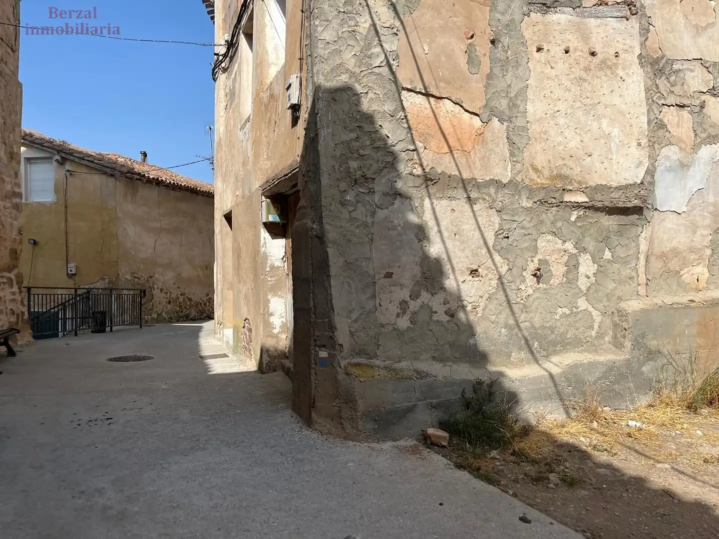 Vista exterior de Casa o xalet en venda en Santa Engracia del Jubera