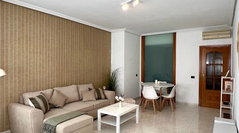 Foto 2 de Apartamento de alquiler en Plaça del Bisbe Pont I Gol, Zona Avenida del Mar, Castellón de la Plana / Castelló de la Plana