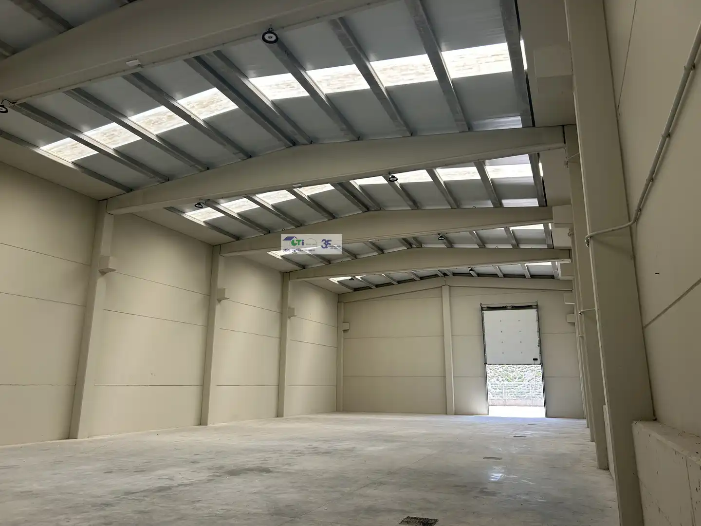 Nave industrial de alquiler en Cuarte de Huerva