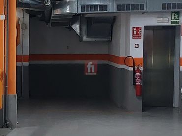 Individuel à louer à Zurbano
