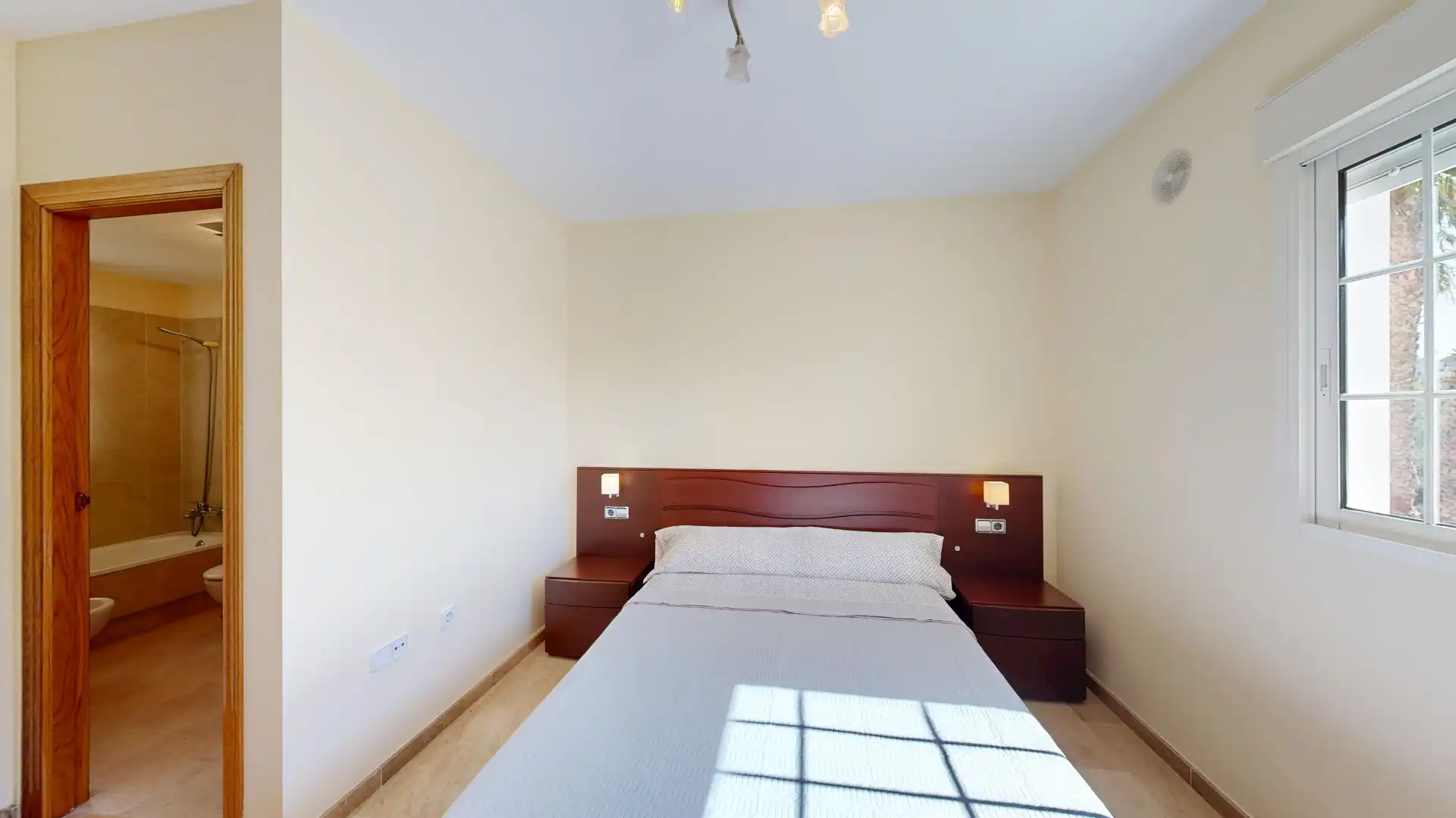 Habitación de Piso en venta en Molina de Segura con Aire acondicionado, Terraza y Trastero