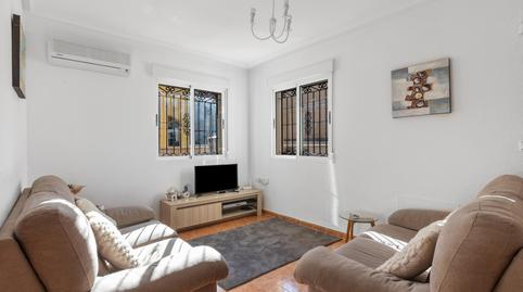 Foto 5 de Dúplex en venda a Calle Calle Guadiana, 11, Los Almendros, Alicante