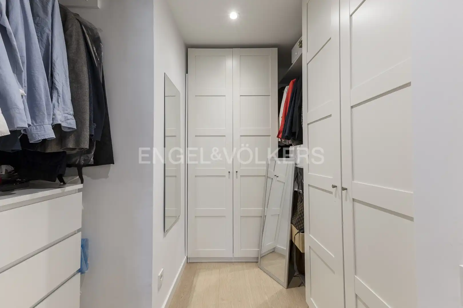Habitación de Ático de alquiler en Eixample