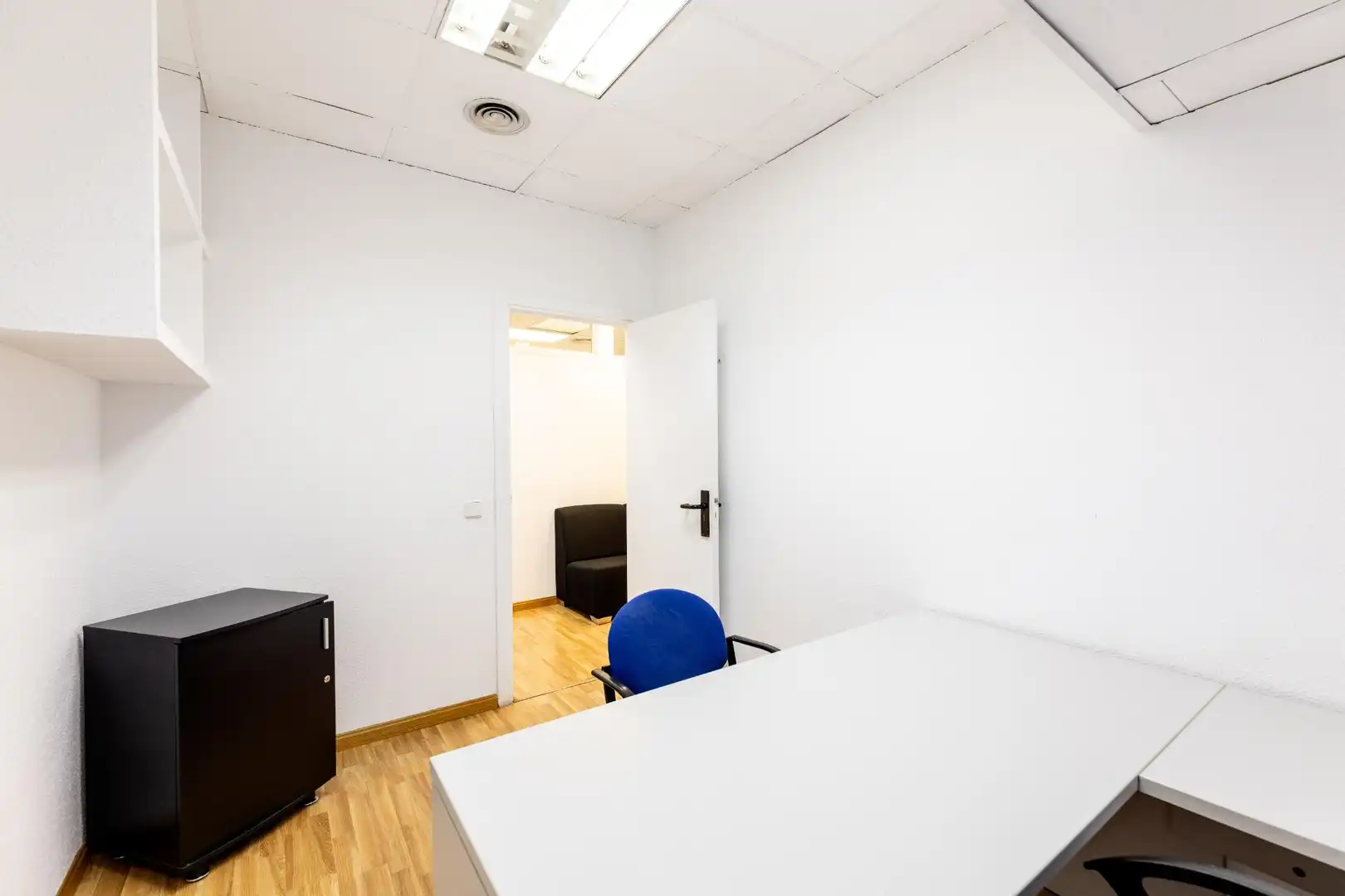 Büro zur Miete in Madrid mit Klimaanlage und Heizung