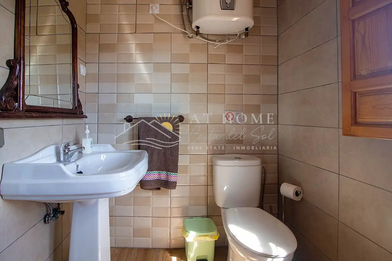 Baño de Casa o chalet de alquiler en Cómpeta con Piscina, Amueblado y Horno