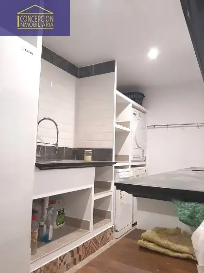 Cocina de Dúplex de alquiler en Córdoba con Aire acondicionado, Calefacción y Parquet