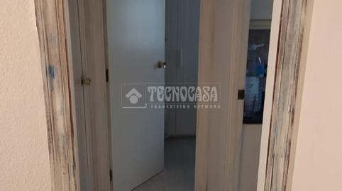 Foto 4 de Piso en venta en Les Roquetes, Barcelona