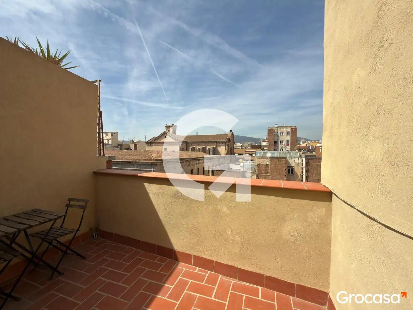 Terraza de Ático en venta en  Barcelona Capital con Terraza, Horno y Lavadora