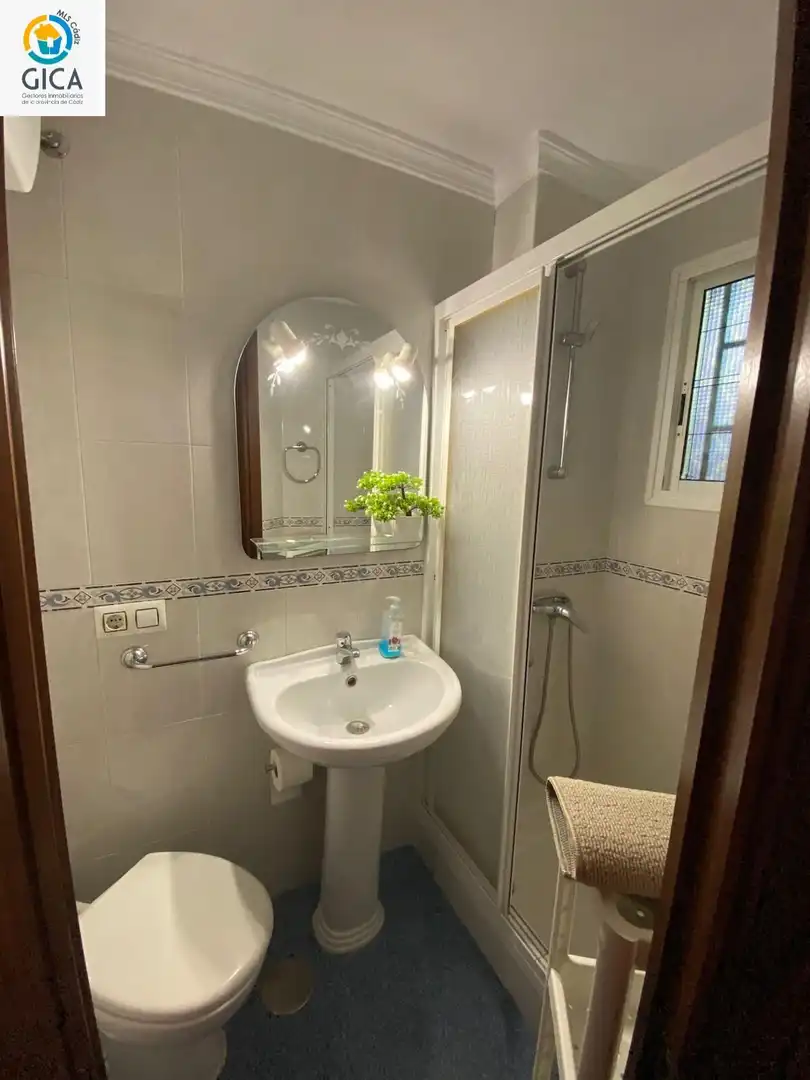Bathroom of Flat for sale in Jerez de la Frontera  with Air Conditioner and Furnished