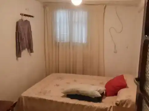 Habitación de Piso en venta en Salvacañete con Trastero, Amueblado y Balcón