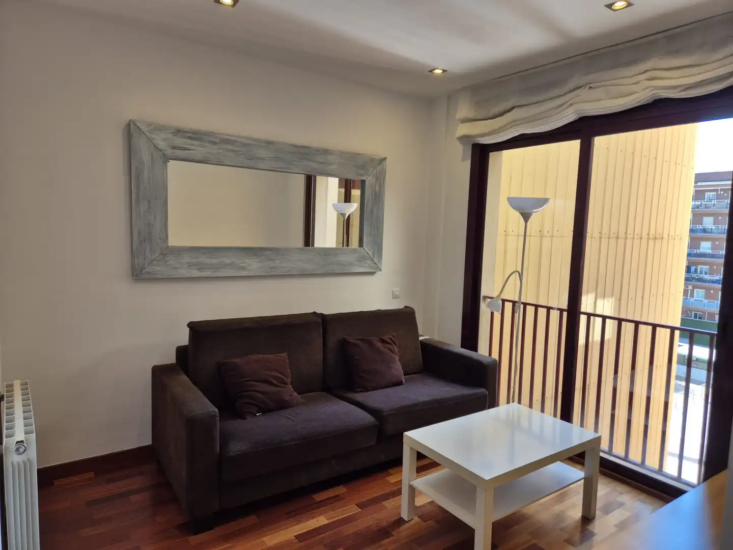 Living room of Flat for sale in Barcelona  with Heating, Parquet flooring and Furnished