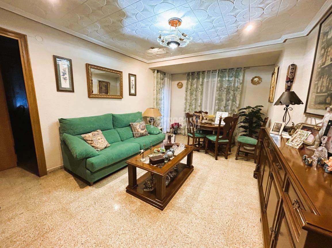 Living room of Flat for sale in Torrent  with Air Conditioner, Heating and Terrace