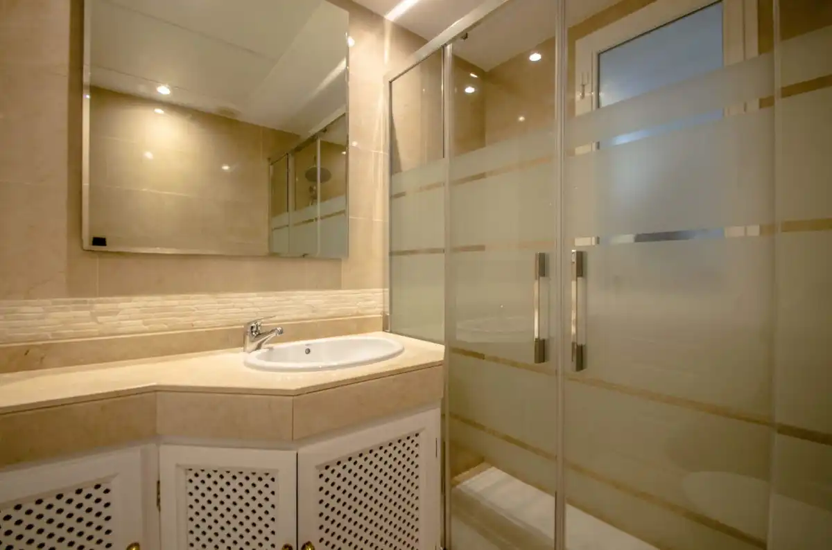 Apartment with lift for sale in Avenida de Julio Iglesias 58, imagen 4