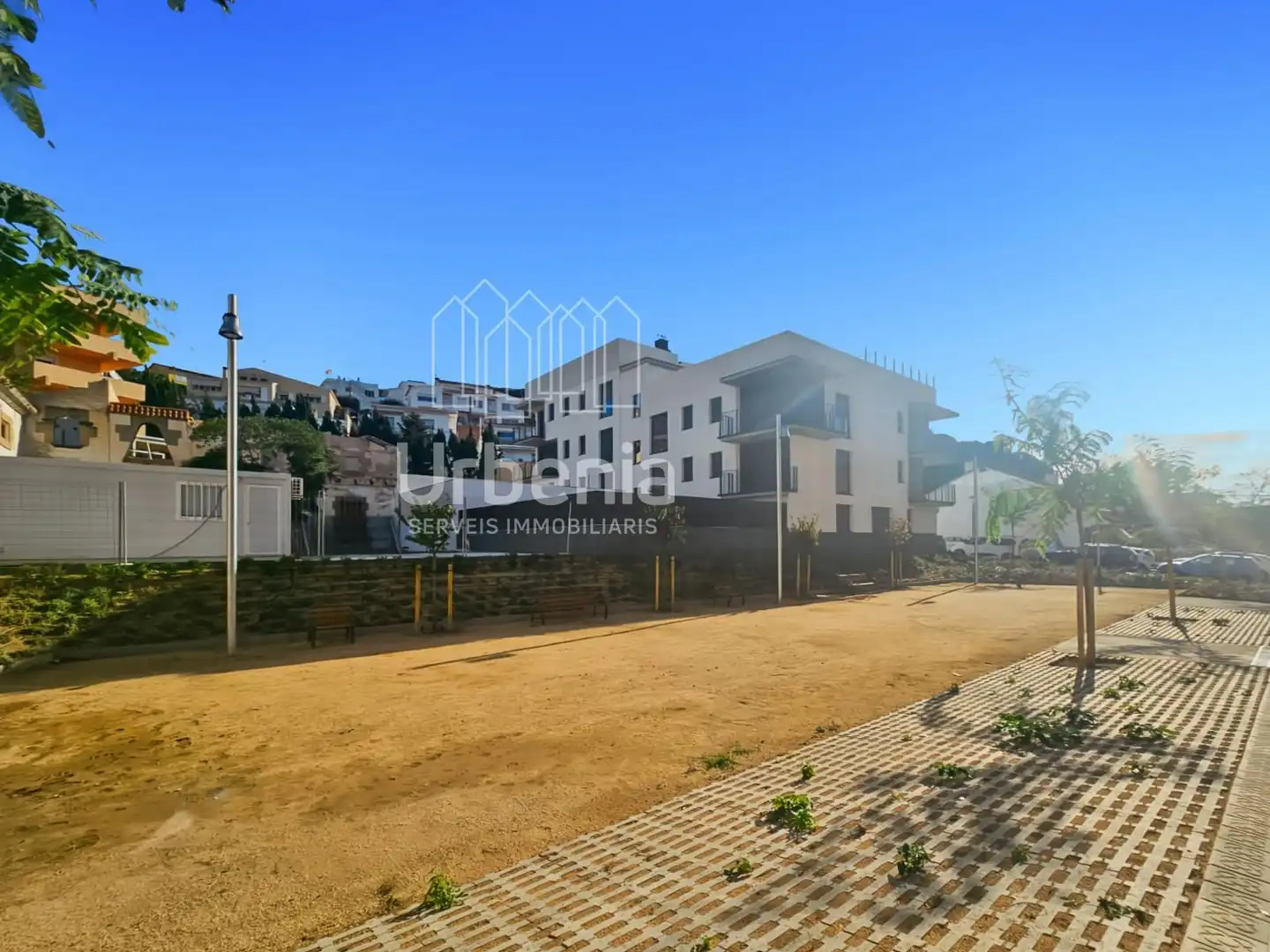 Vista exterior de Dúplex en venda en Arenys de Mar amb Aire condicionat, Calefacció i Terrassa