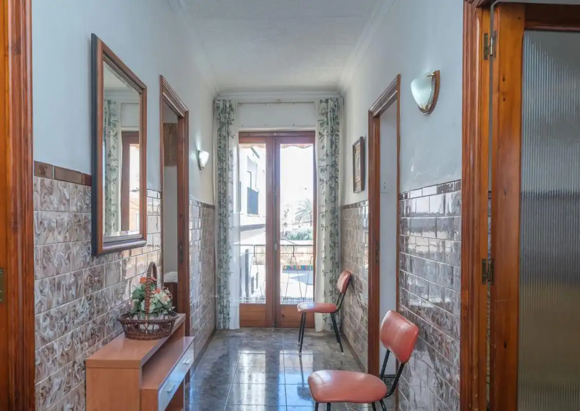 Casa a schiera con terrazza in vendita a Calle Virgen de Loreto