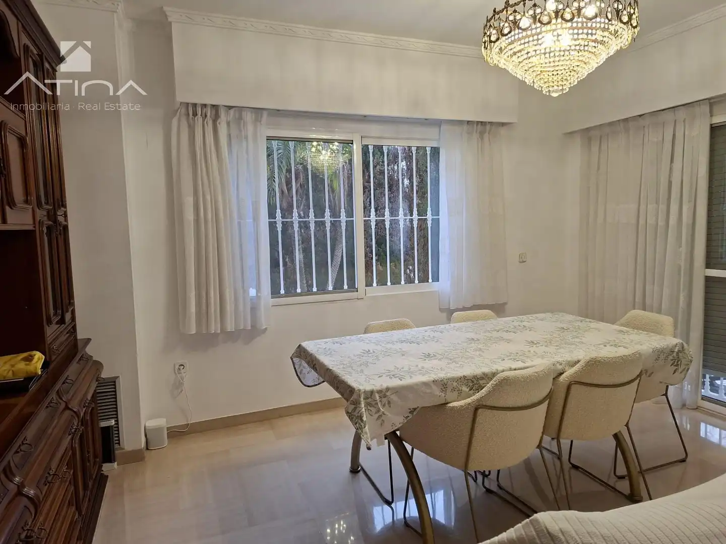 Esszimmer von Haus oder Chalet zum Verkauf in Gandia mit Klimaanlage, Privatgarten und Terrasse