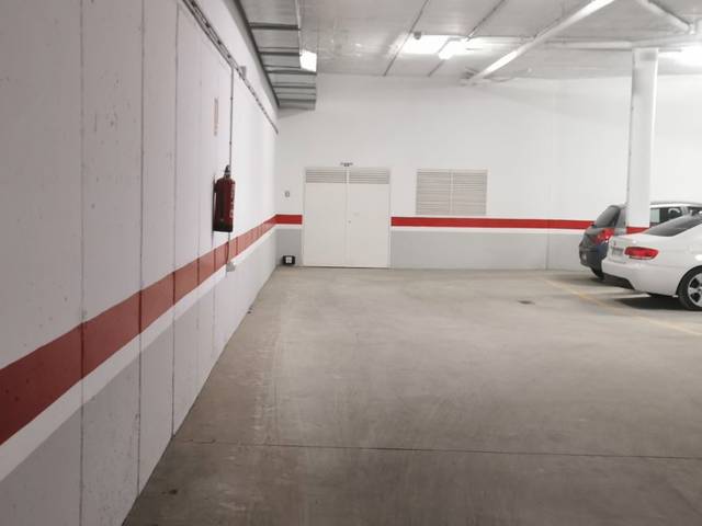 Garaje en Alquiler en Calle Joaquin sabina, 24 en Conil