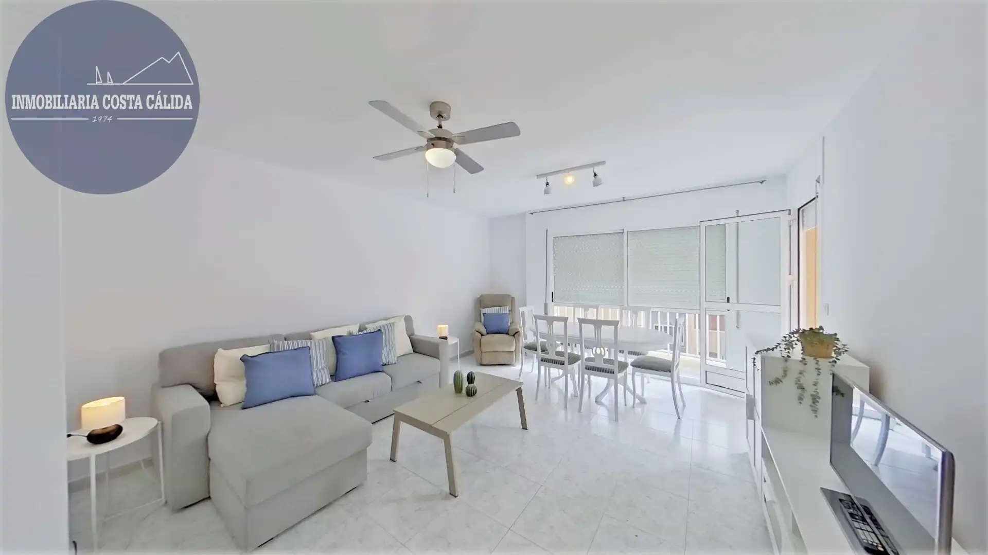 Vista exterior de Piso en venta en Águilas con Amueblado, Horno y Microondas