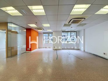 Büro mit Aufzug zum Verkauf in Avenida Diagonal