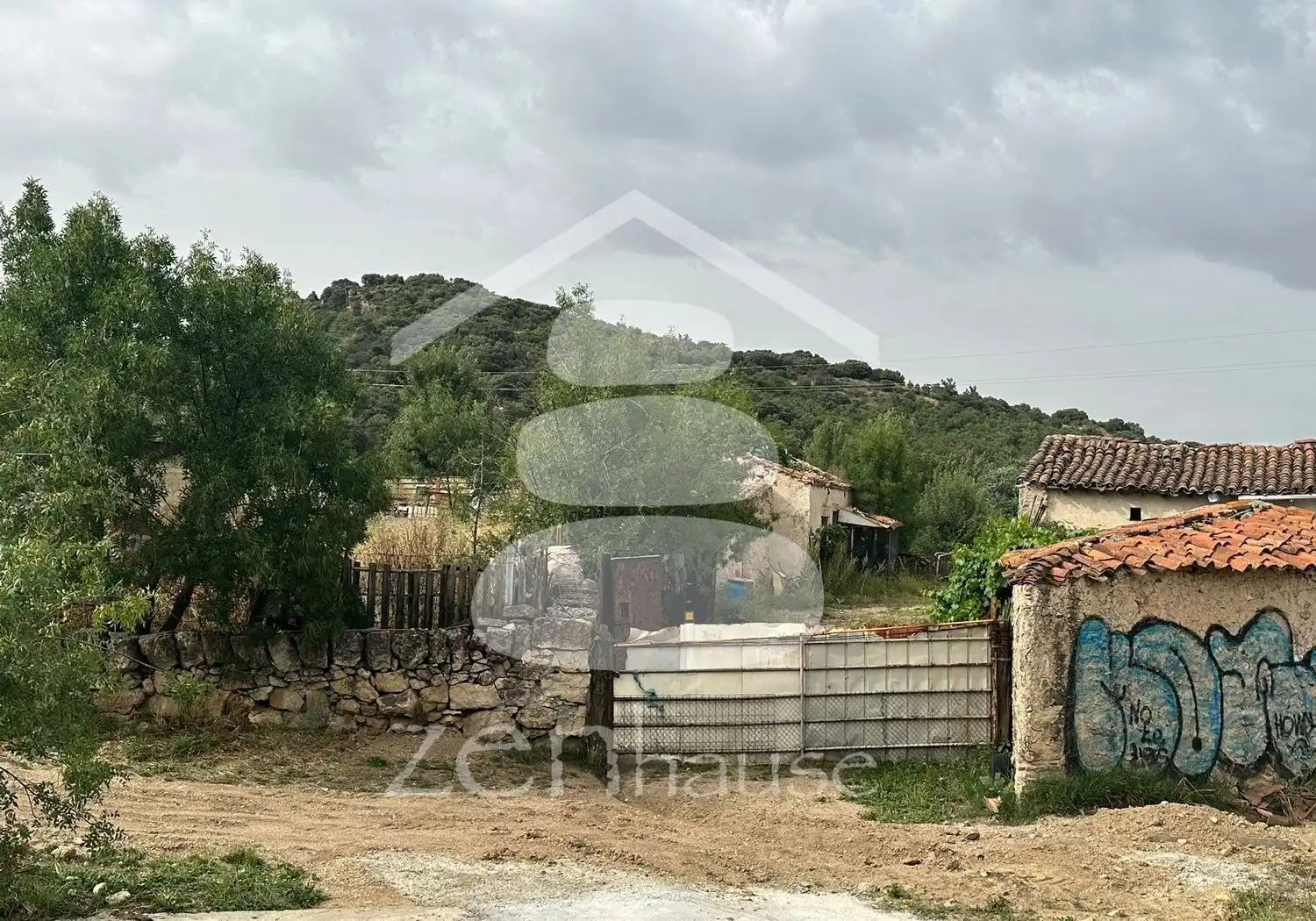 Terreno rústico en venta en Calle del Espinar 28, imagen 3