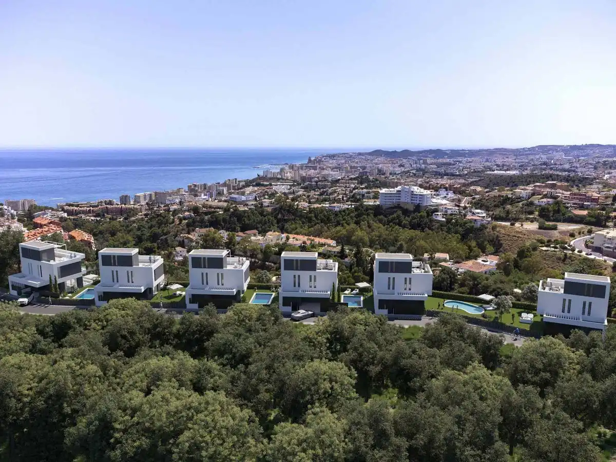 Villa mit Pool zum Verkauf in Torreblanca del Sol