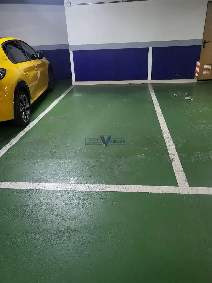 Parkplatz von Maisonette zum Verkauf in Ourense Capital  mit Heizung, Terrasse und Haustechnik